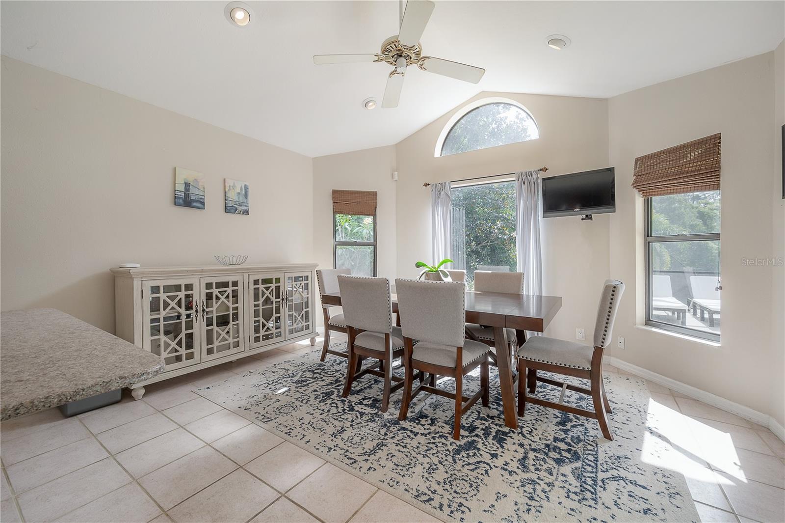 2669 FRISCO DR