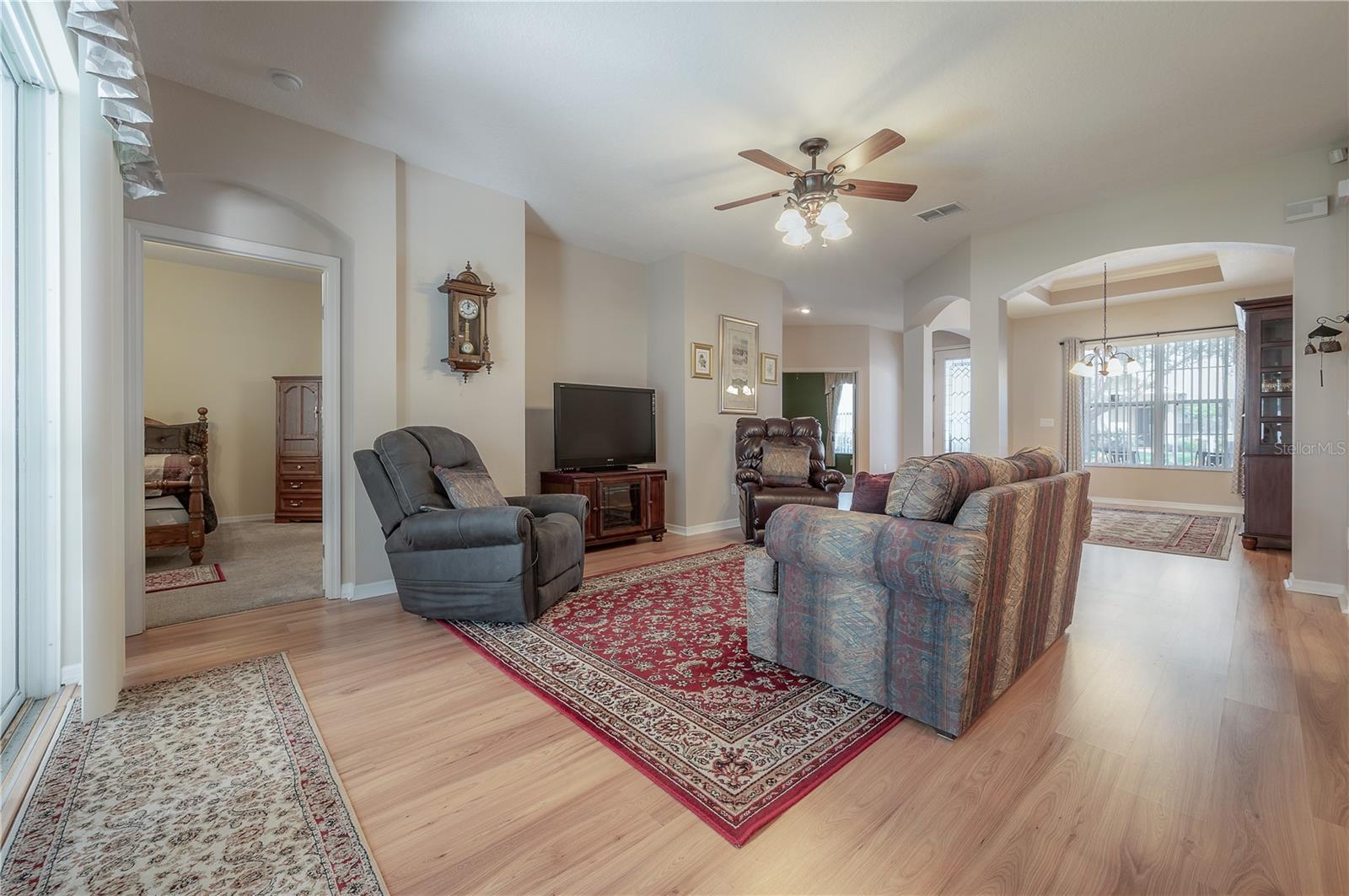 7834 RIVERWOOD OAKS DR