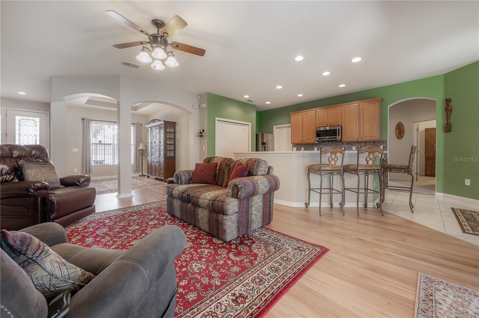 7834 RIVERWOOD OAKS DR