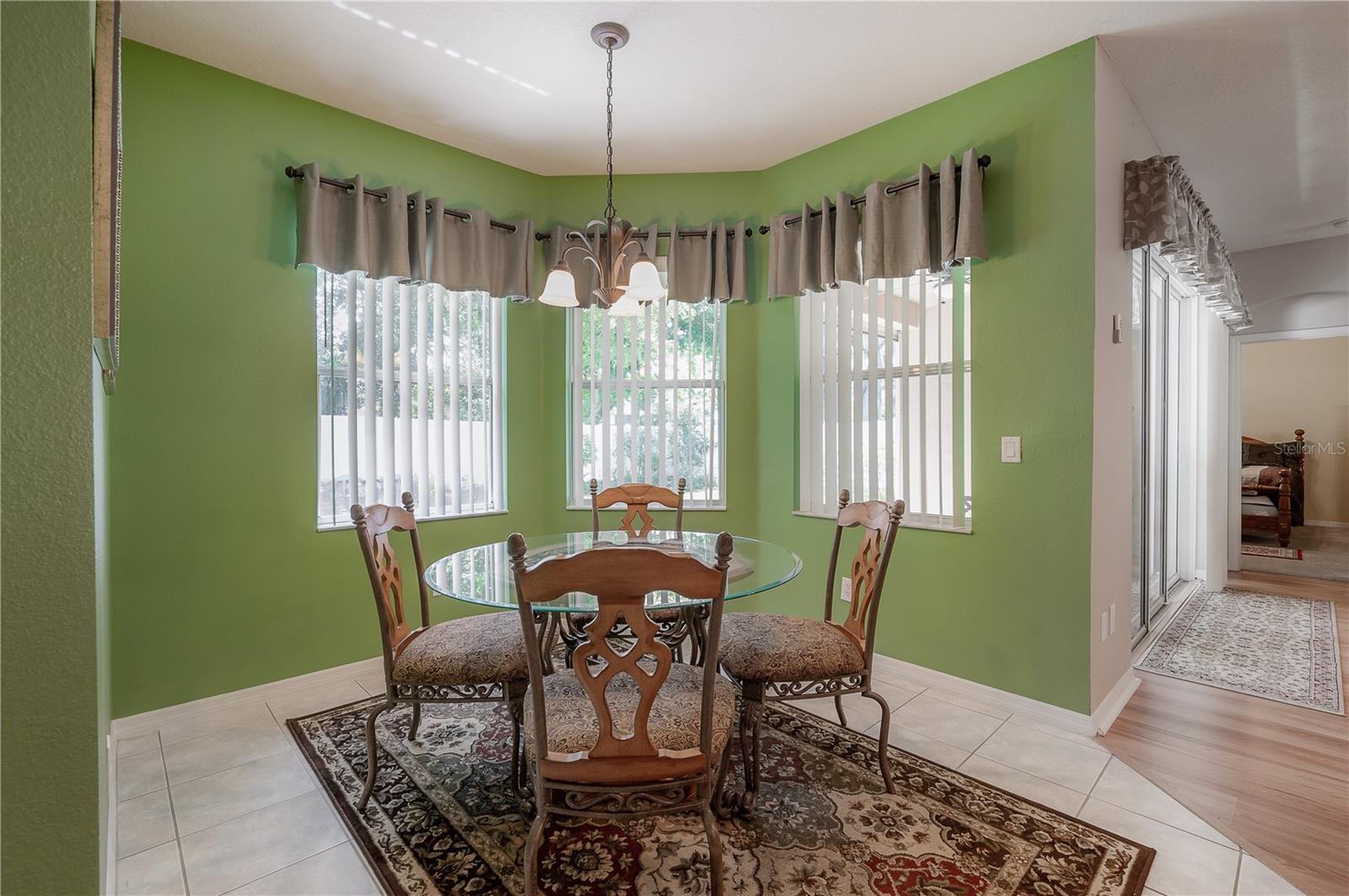7834 RIVERWOOD OAKS DR