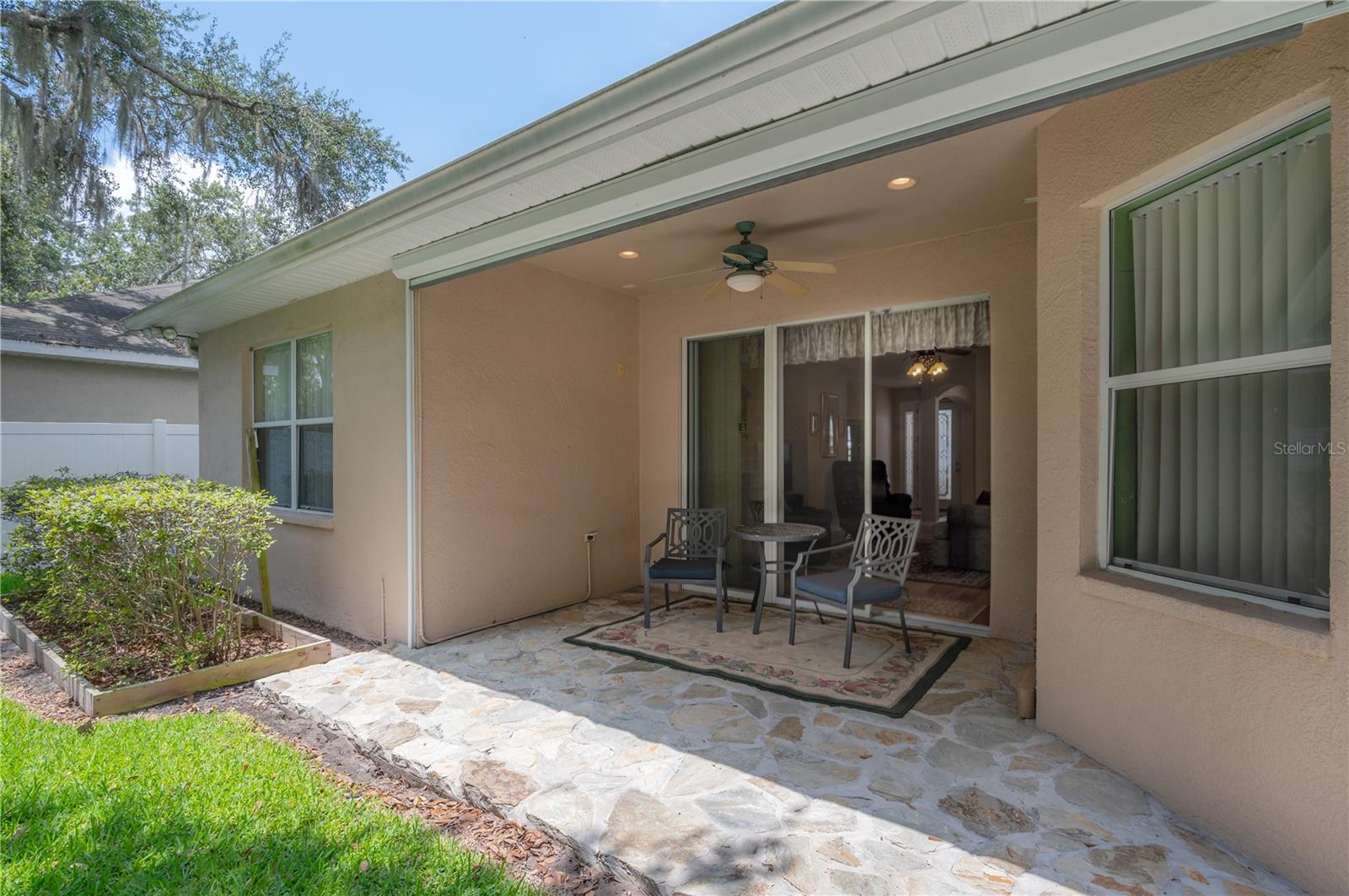 7834 RIVERWOOD OAKS DR