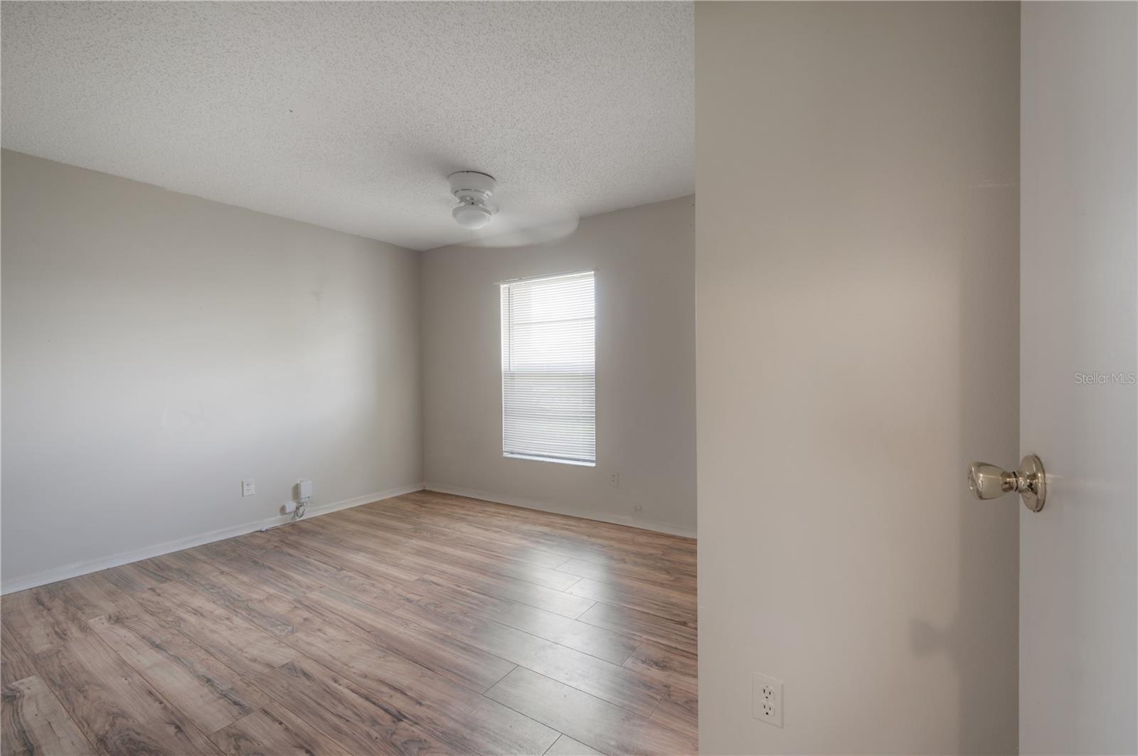1906 BOW CT