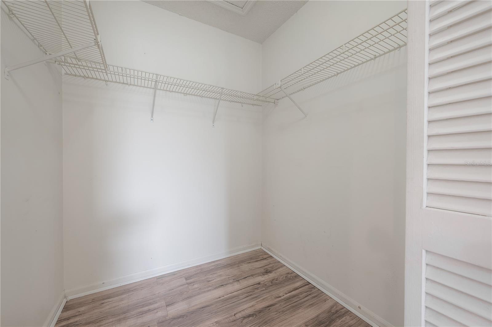 1906 BOW CT