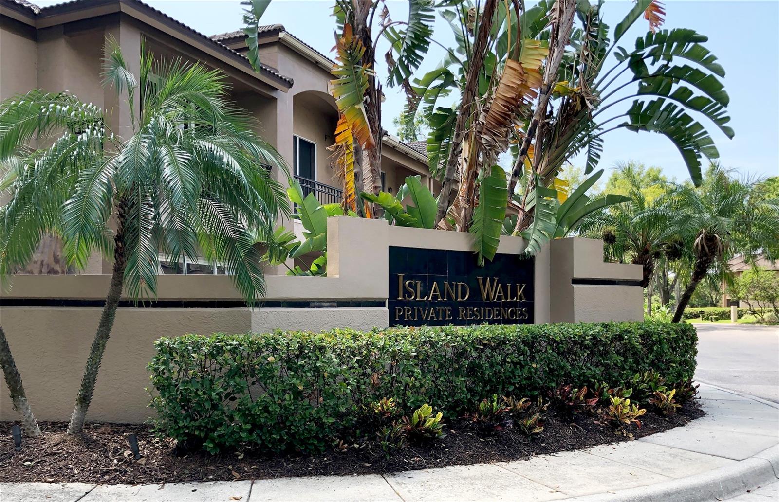 606 TROPICAL BREEZE WAY