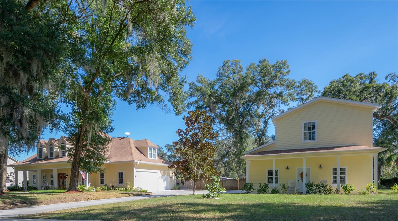 2204 COLEWOOD LN