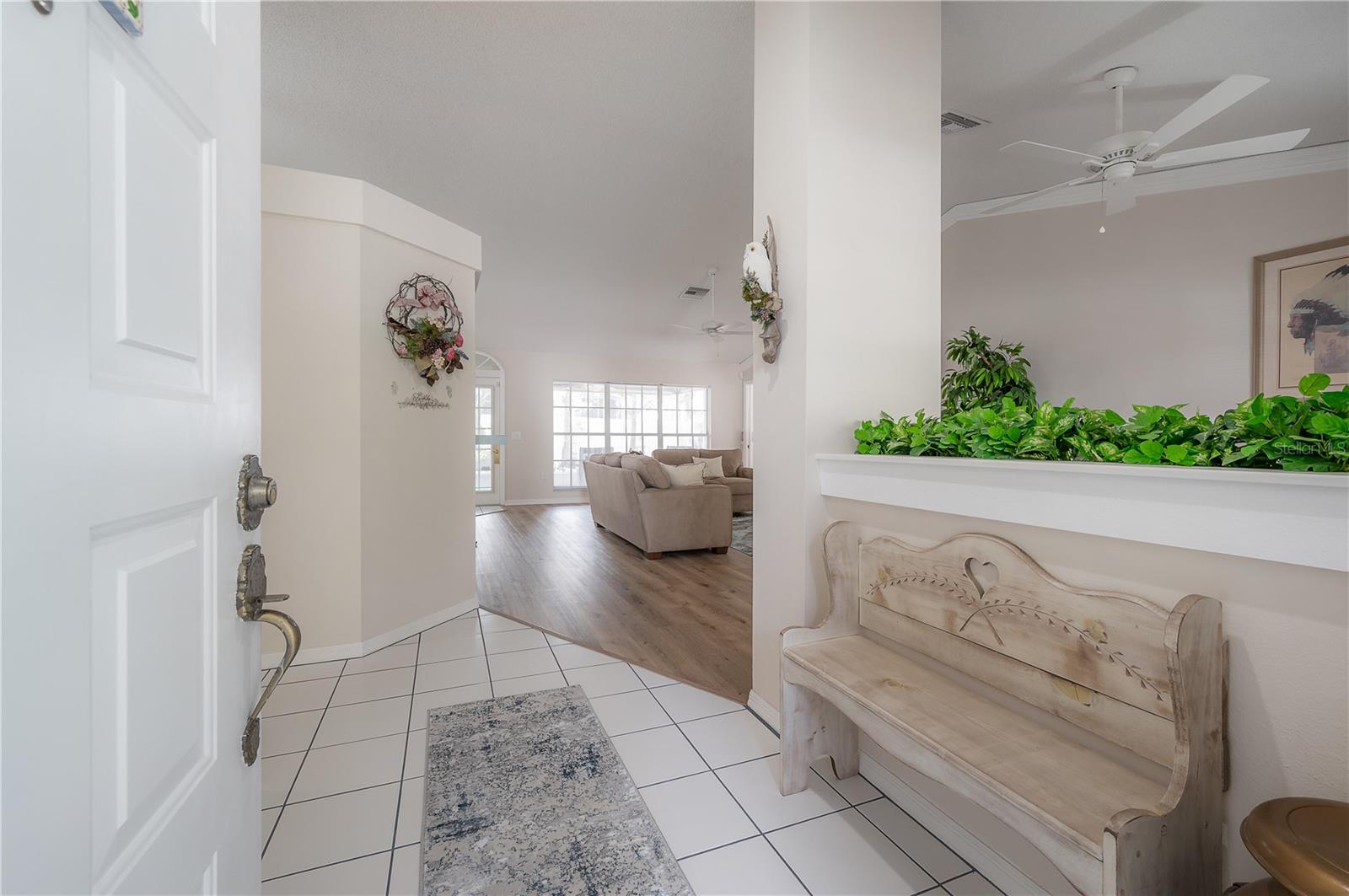 10328 COUNTRYWOOD LN