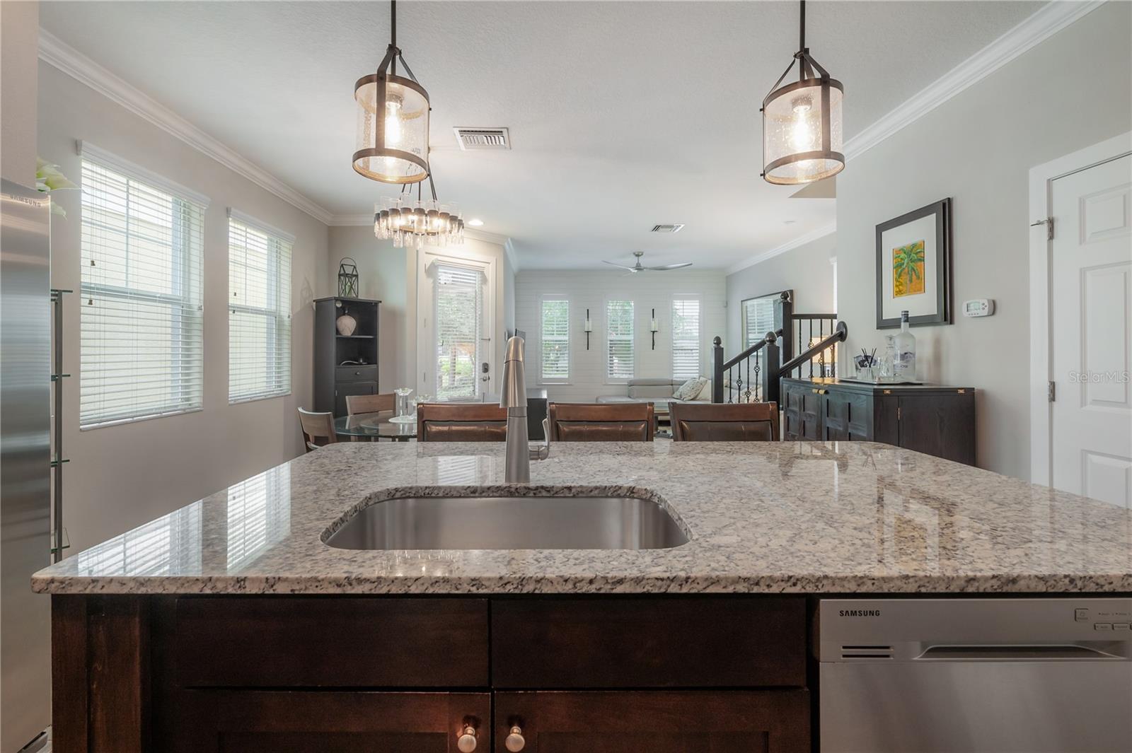319 VISTA CRUISER LN