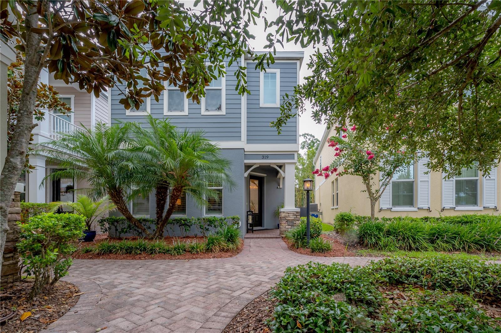 319 VISTA CRUISER LN