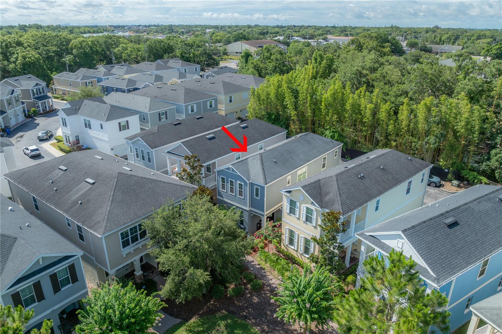 319 VISTA CRUISER LN