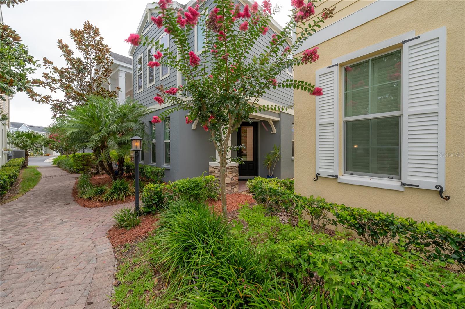 319 VISTA CRUISER LN