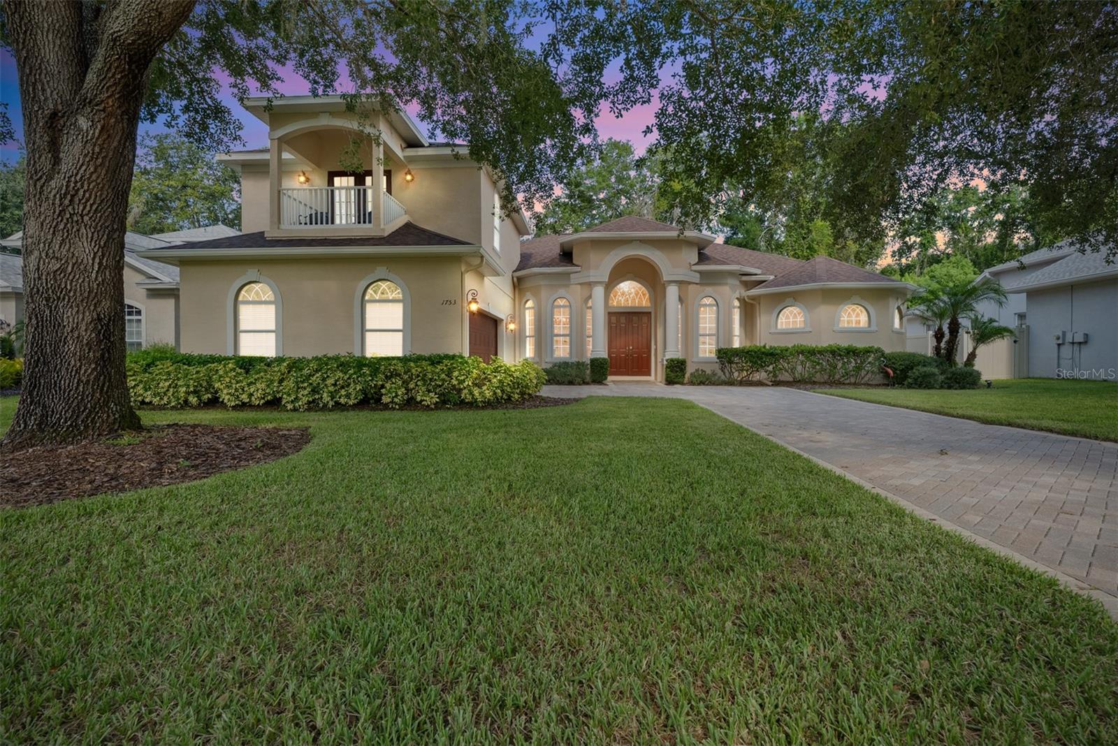 1753 CROOKED OAK LN
