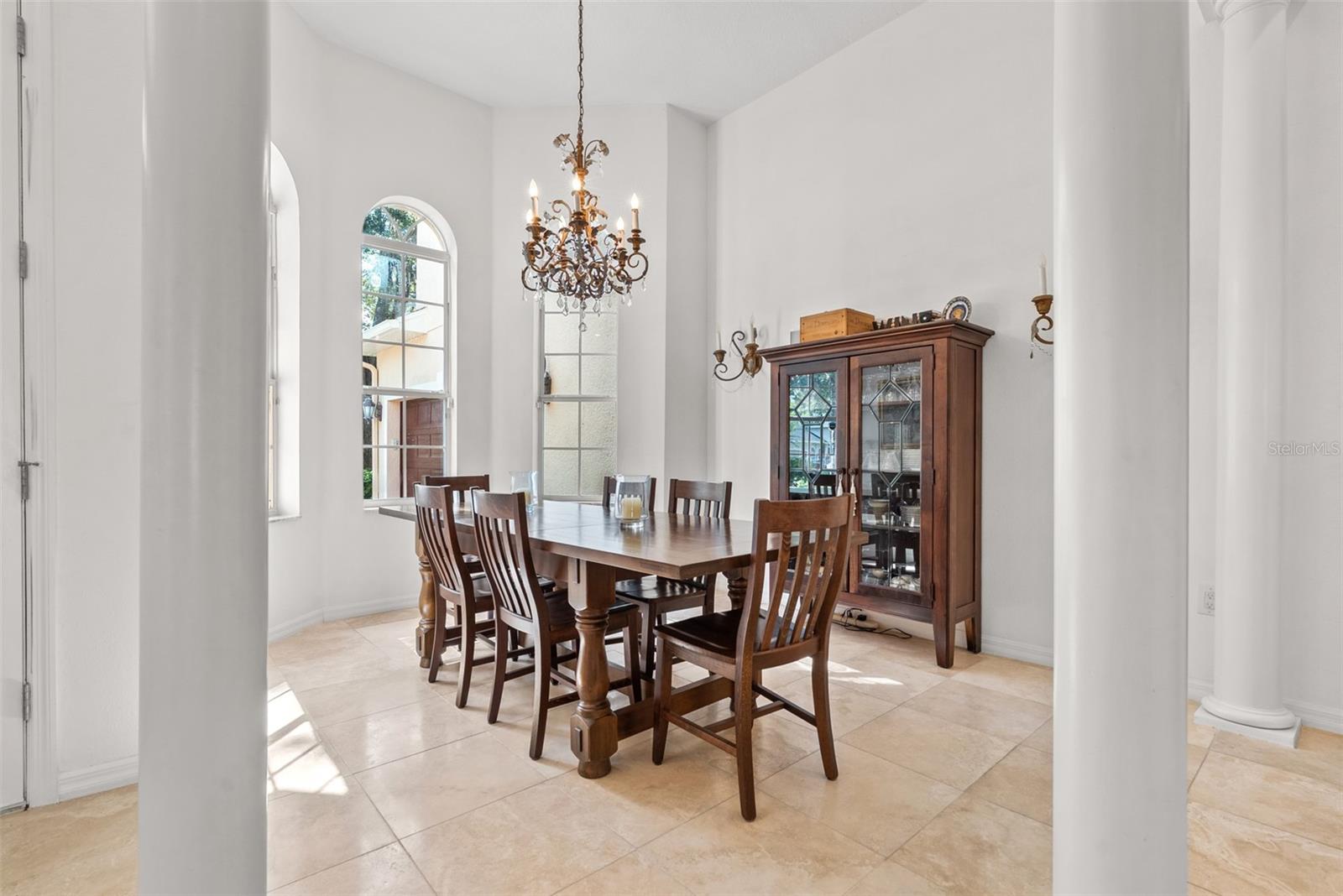 1753 CROOKED OAK LN