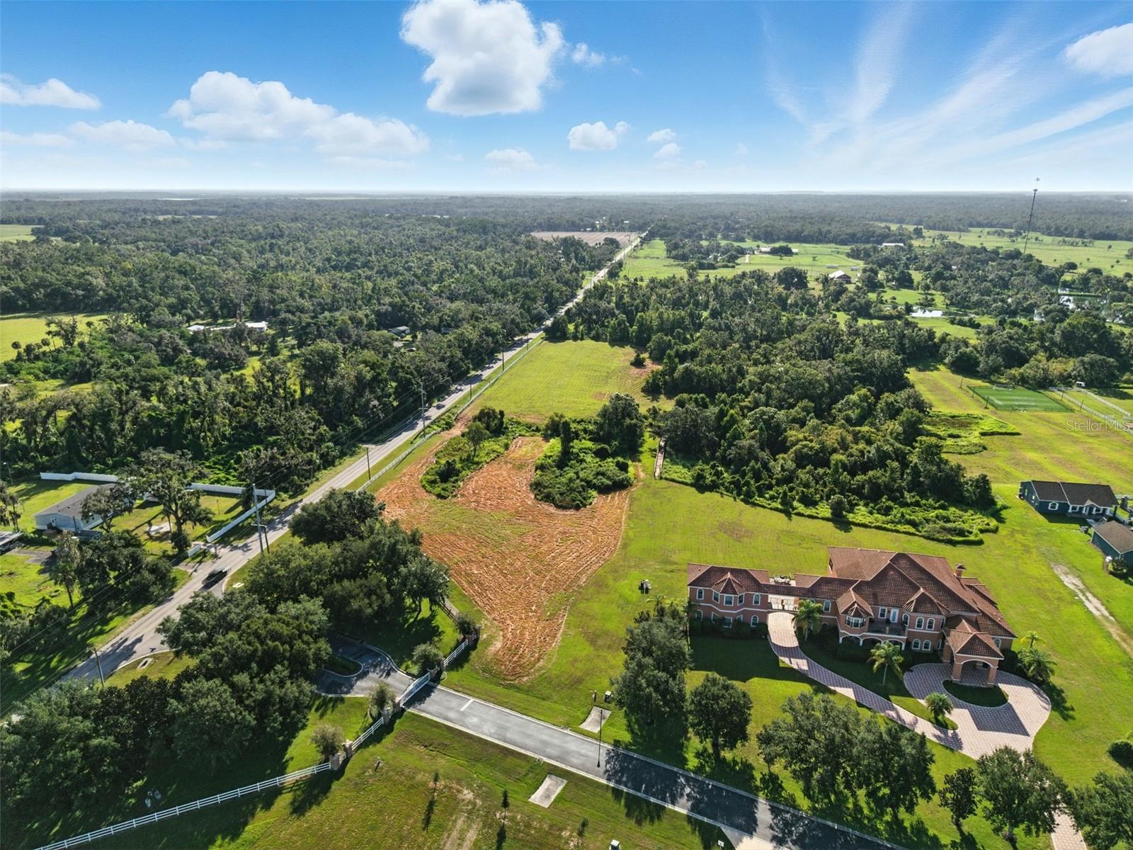 8504 ALAFIA HILLS DR