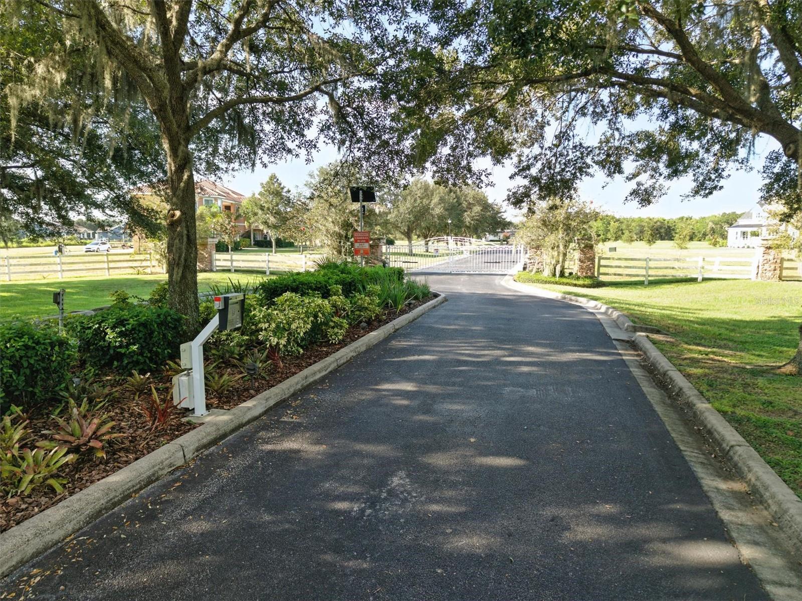 8504 ALAFIA HILLS DR