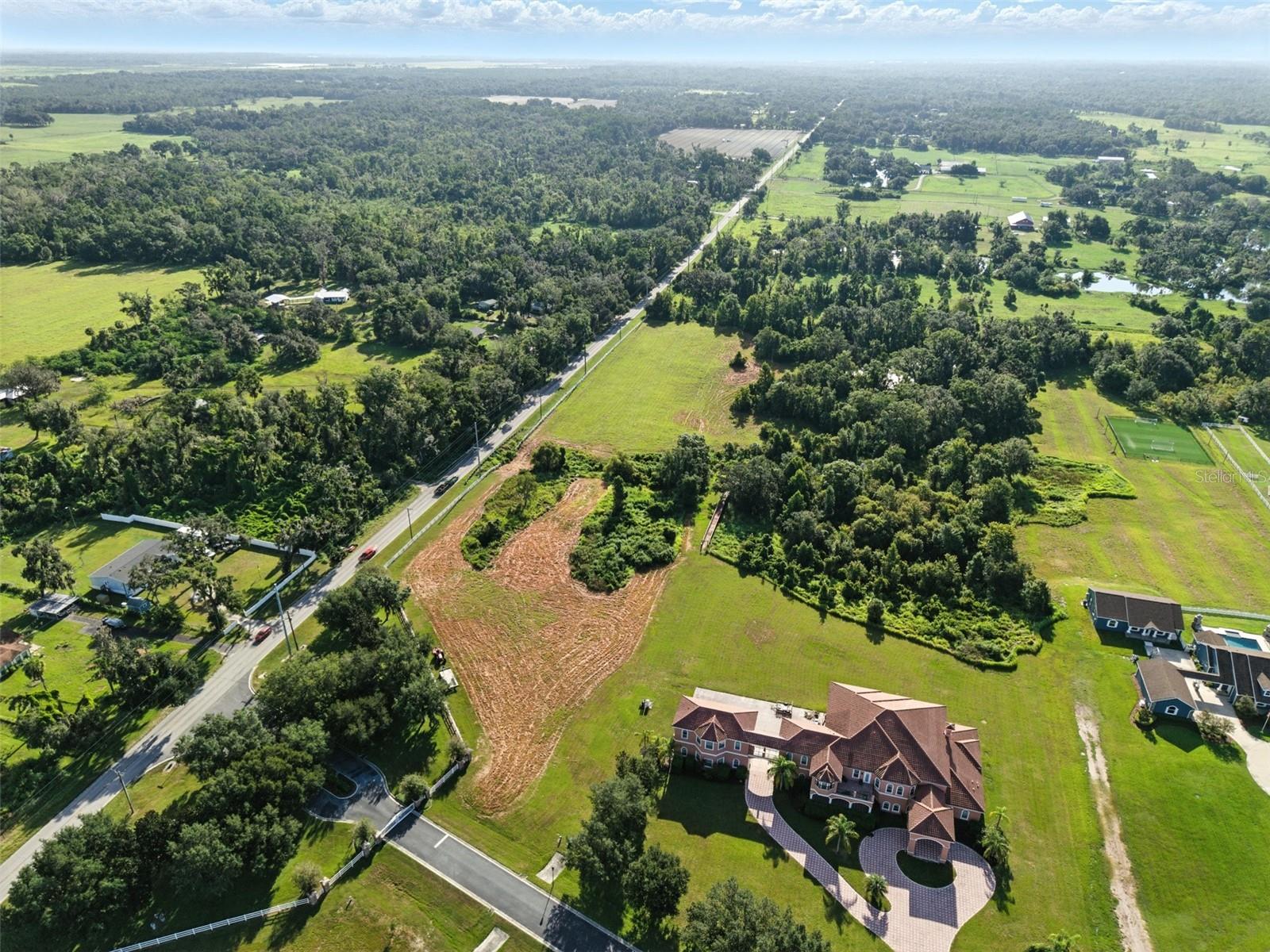 8504 ALAFIA HILLS DR