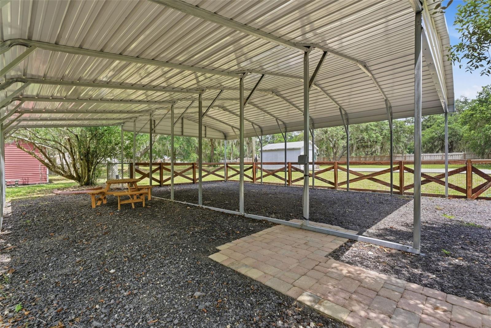 13525 301 HWY N