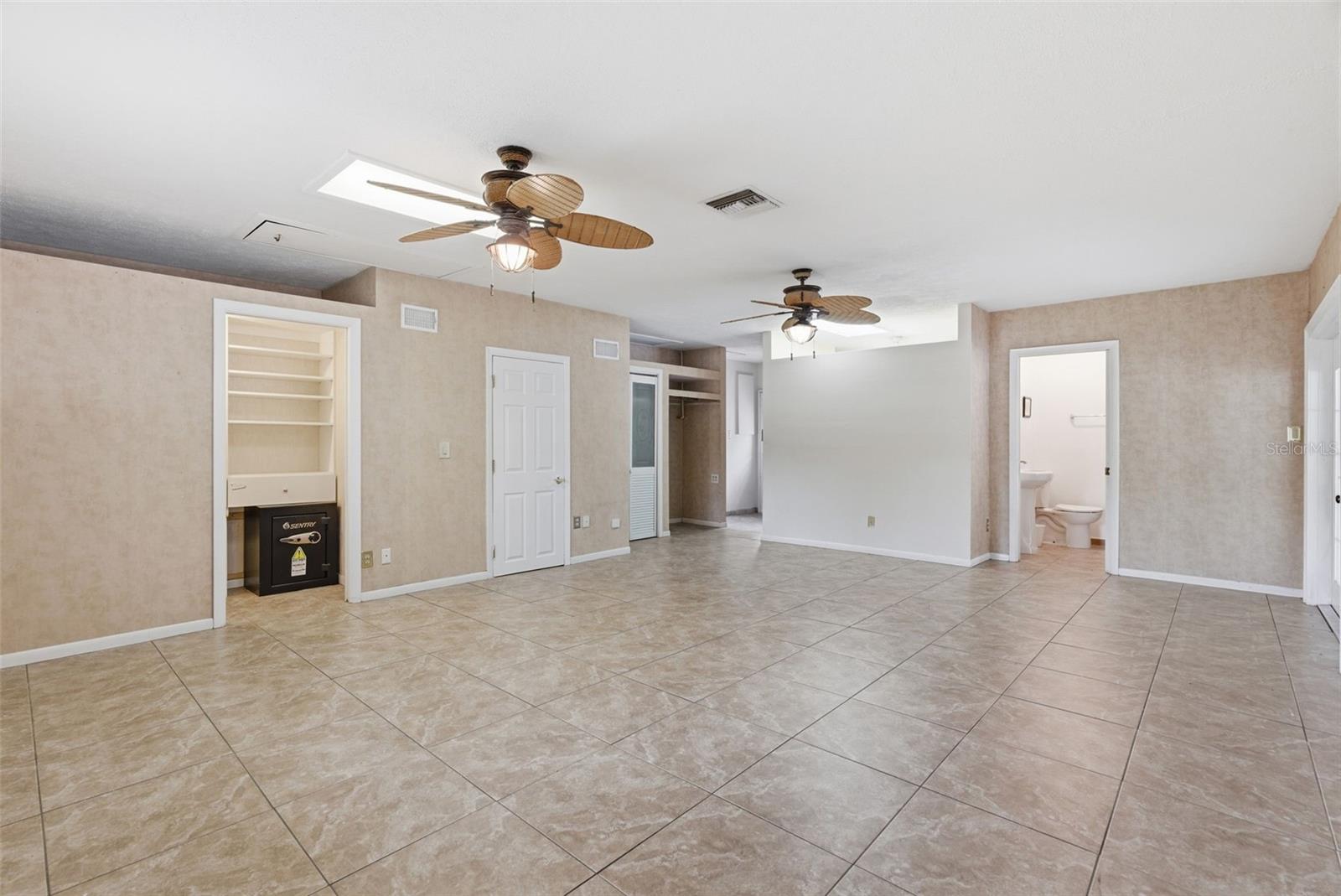 13525 301 HWY N