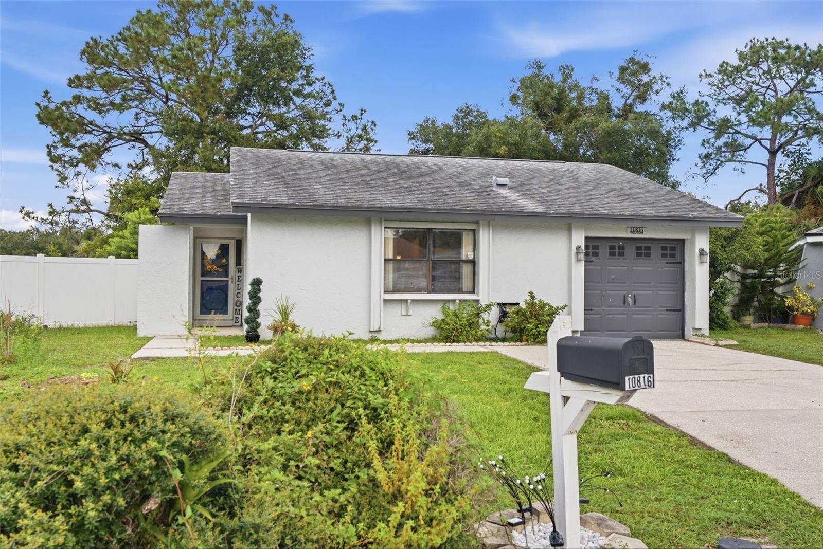 10816 FAIRFIELD VILLAGE DR