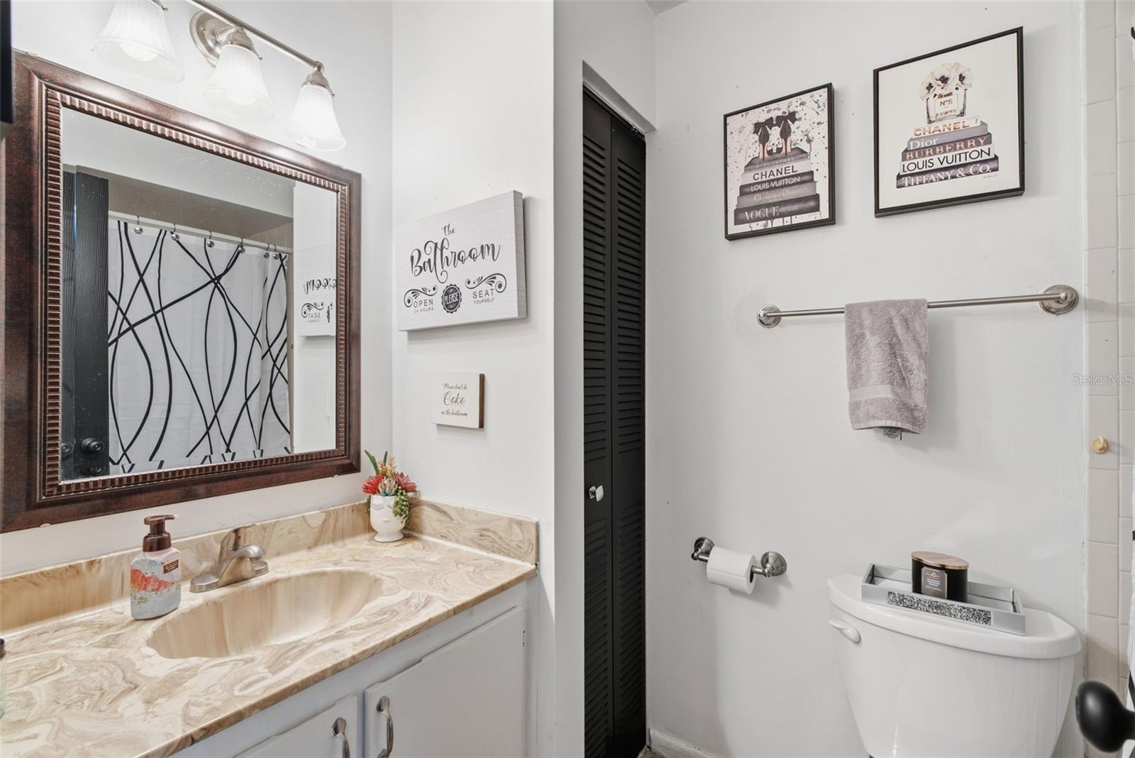 10816 FAIRFIELD VILLAGE DR
