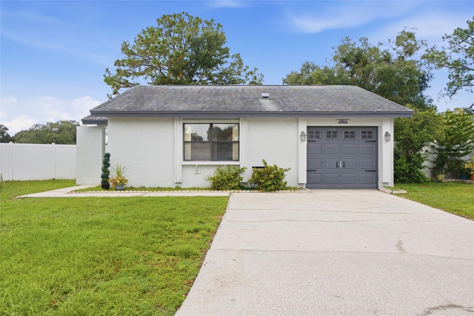 10816 FAIRFIELD VILLAGE DR