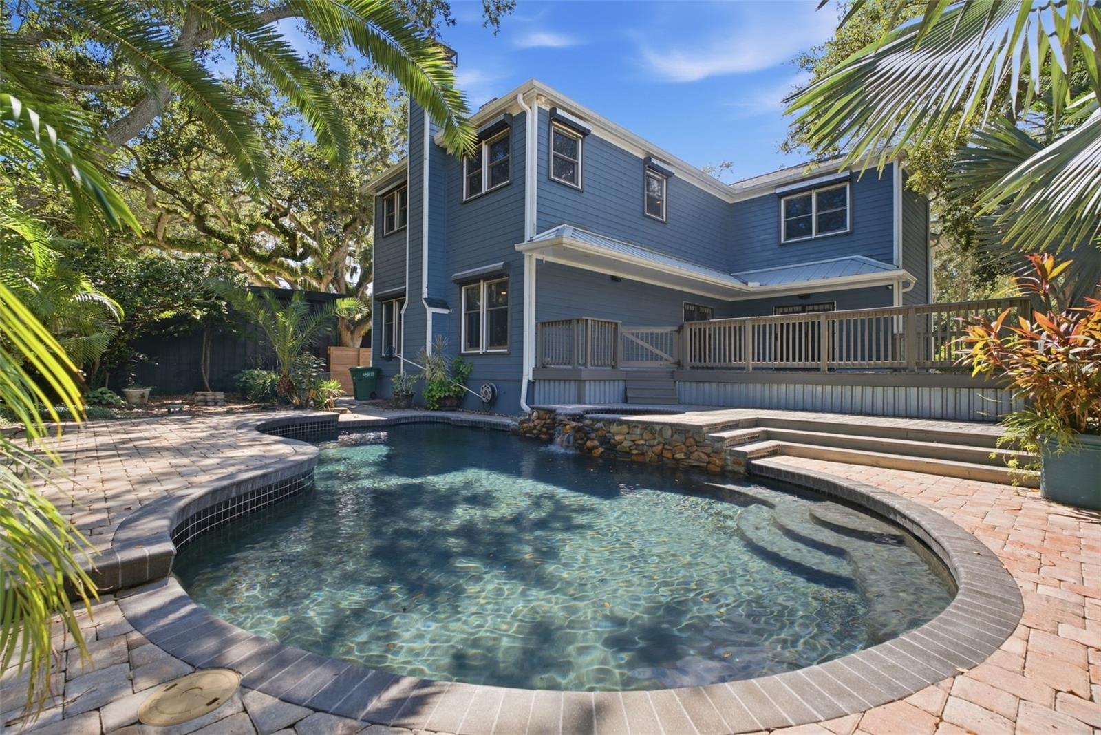 5812 BAYSHORE BLVD