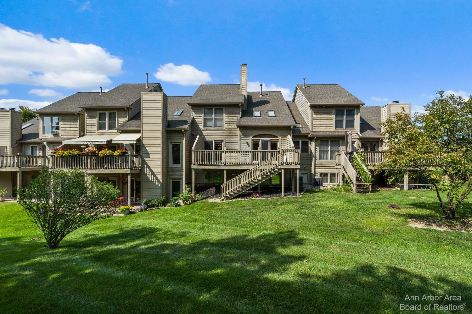 2069 Bancroft Drive