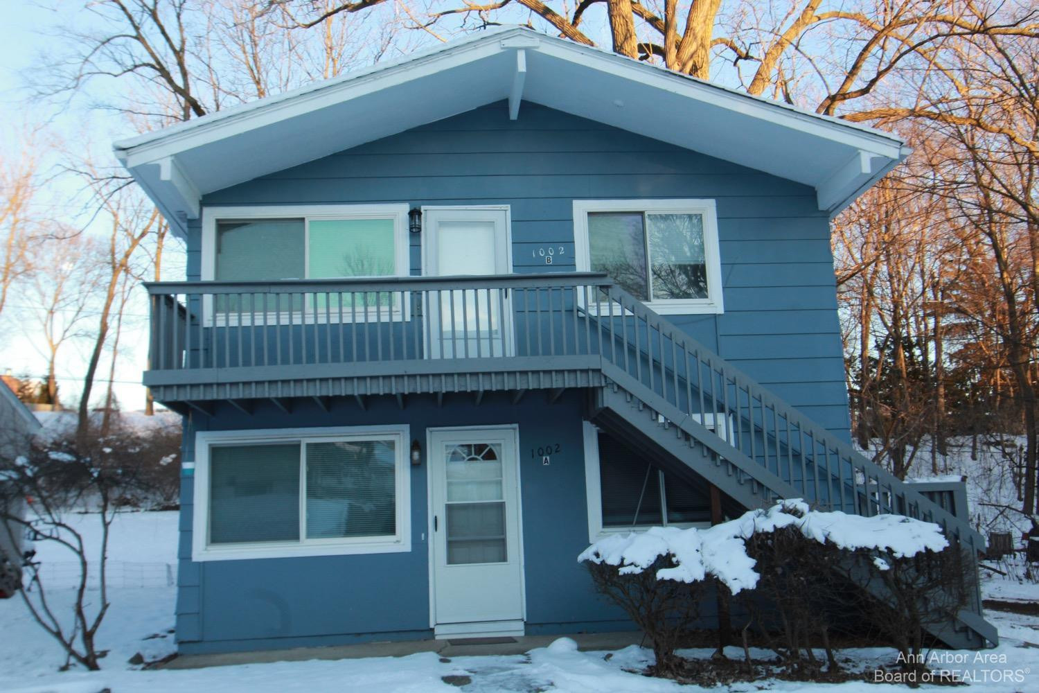 1002 Fountain Street, B