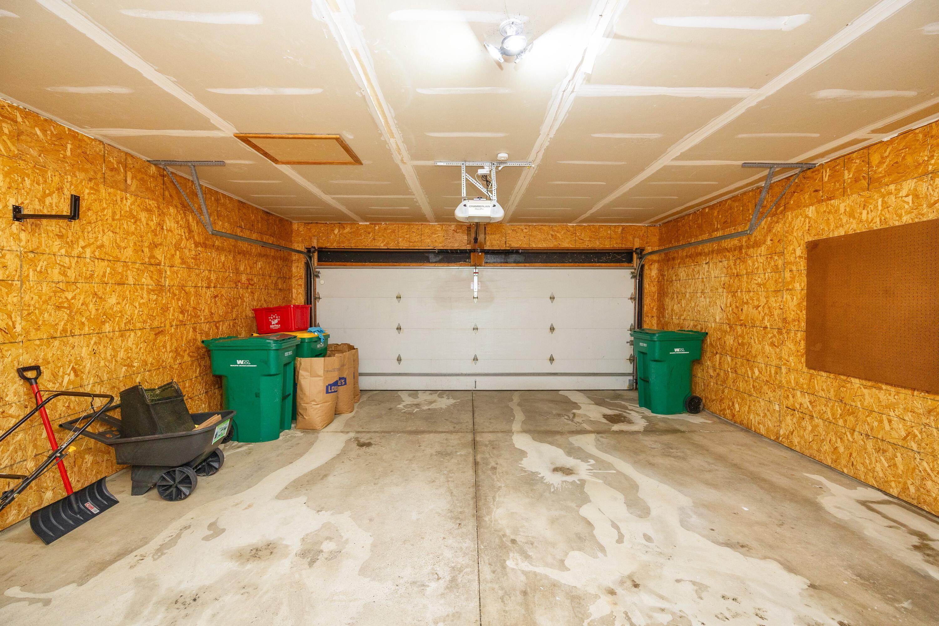 7798 Greene Farms Drive