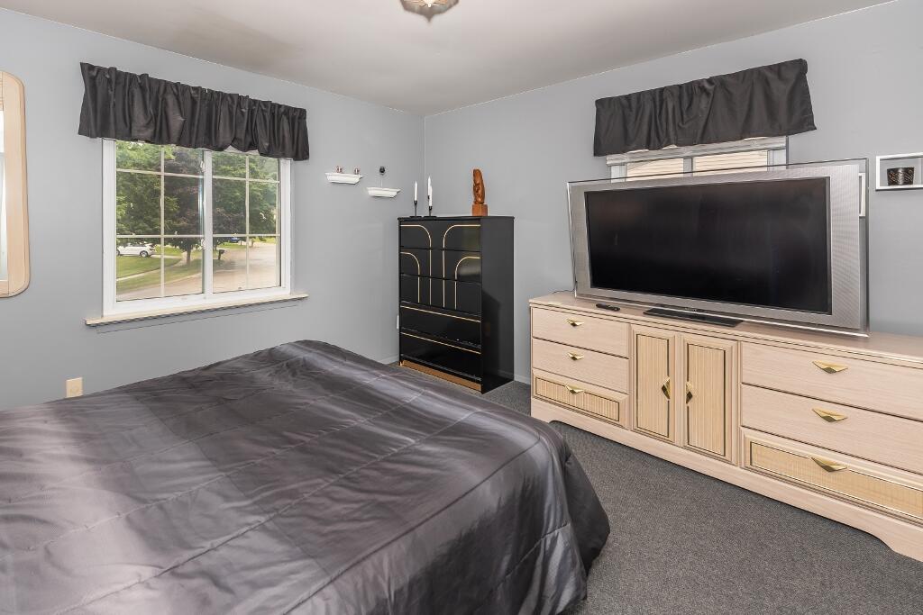 7970 Meadowview Court