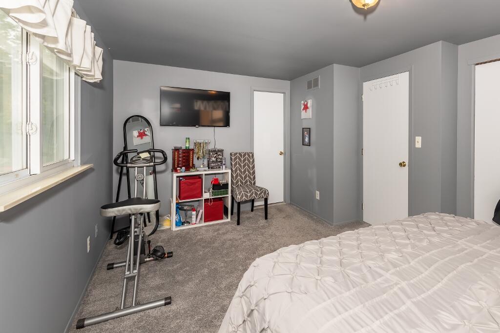 7970 Meadowview Court