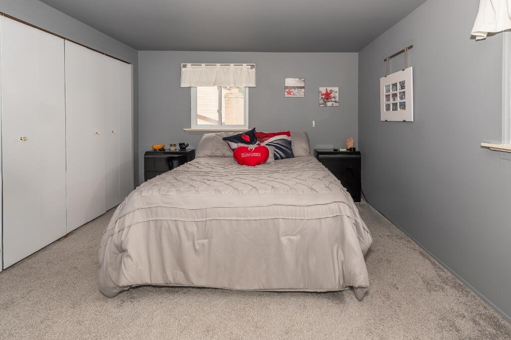 7970 Meadowview Court