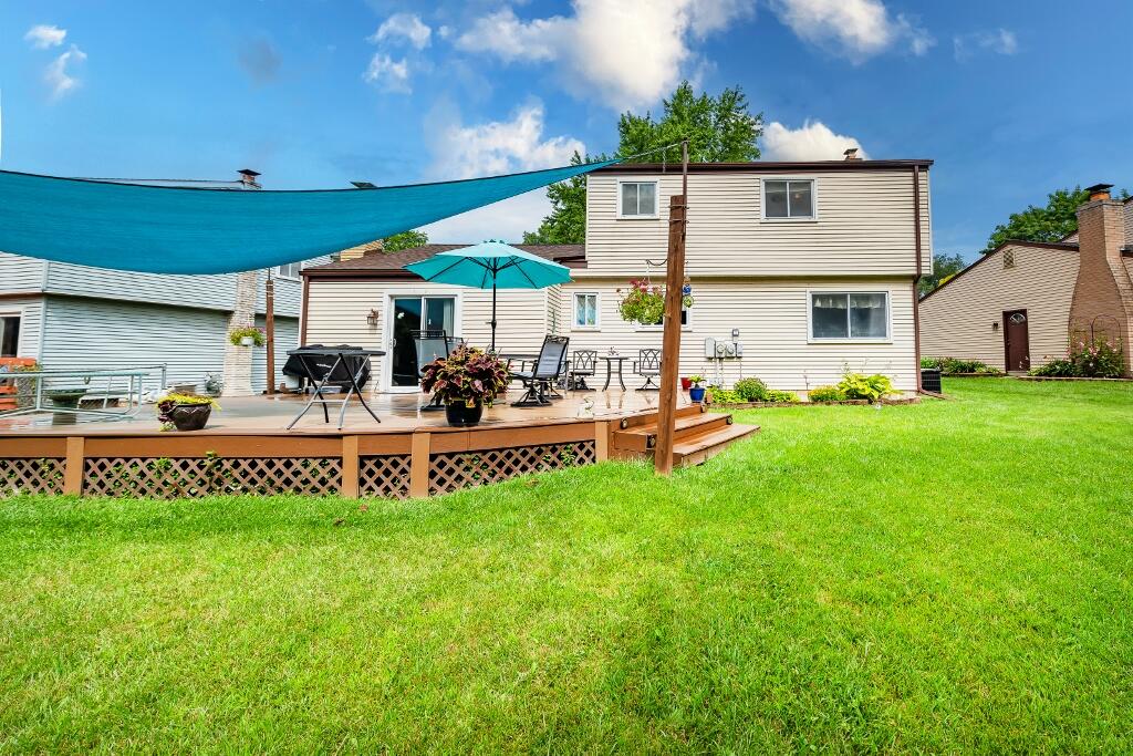 7970 Meadowview Court