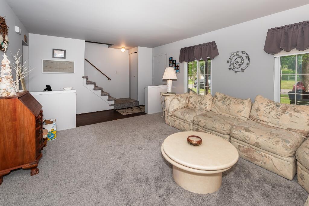 7970 Meadowview Court