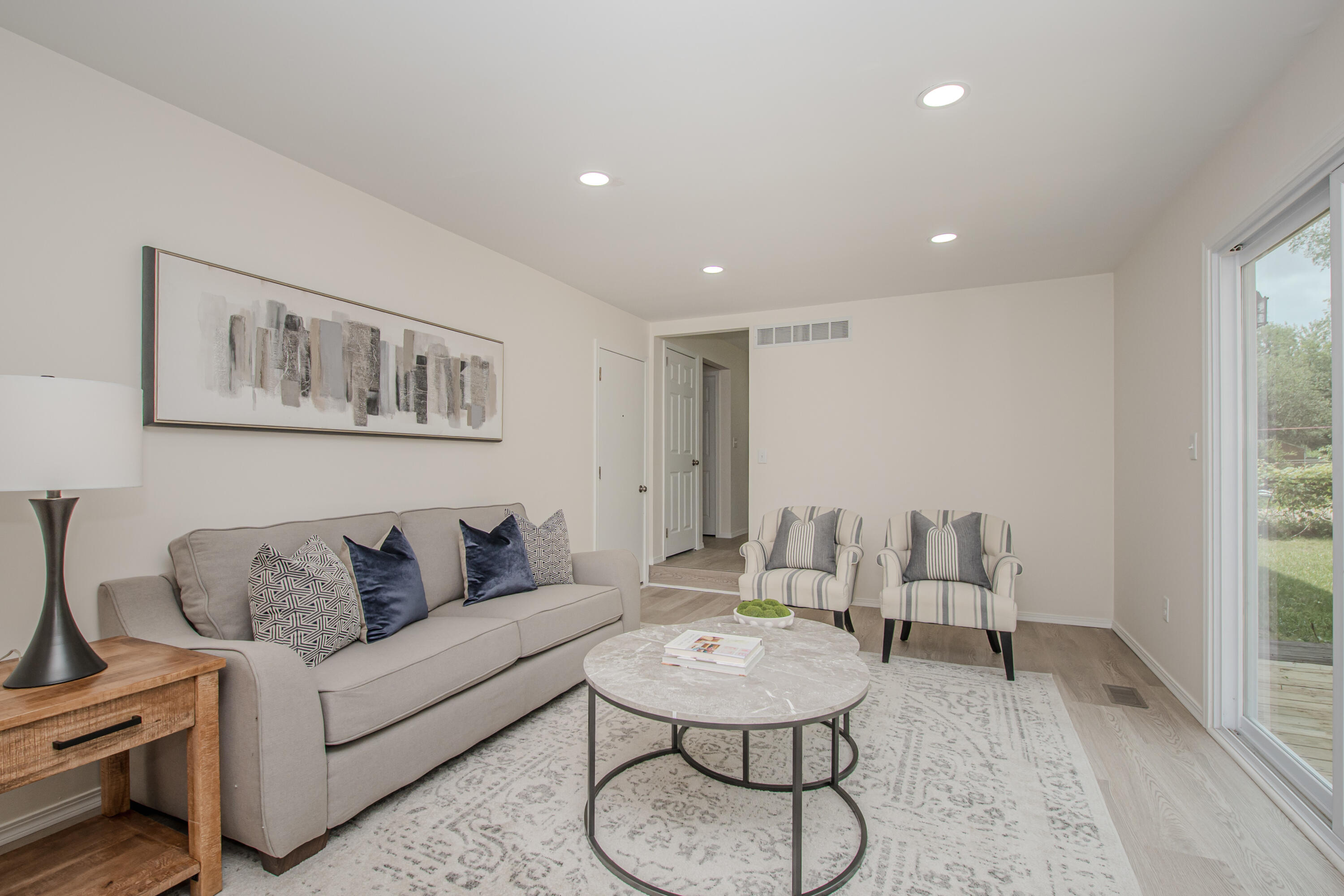 1435 Rue Deauville Boulevard