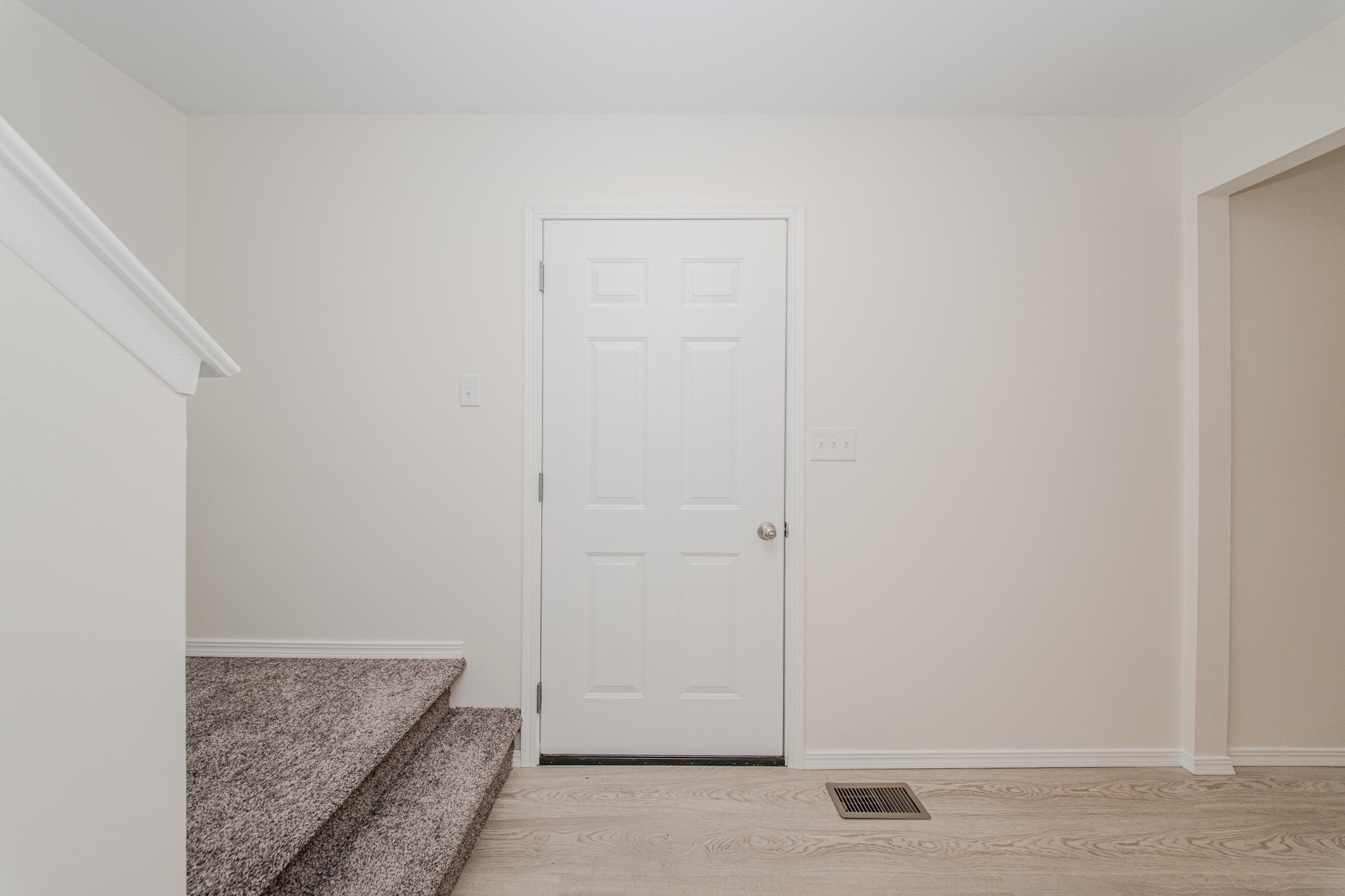 1435 Rue Deauville Boulevard