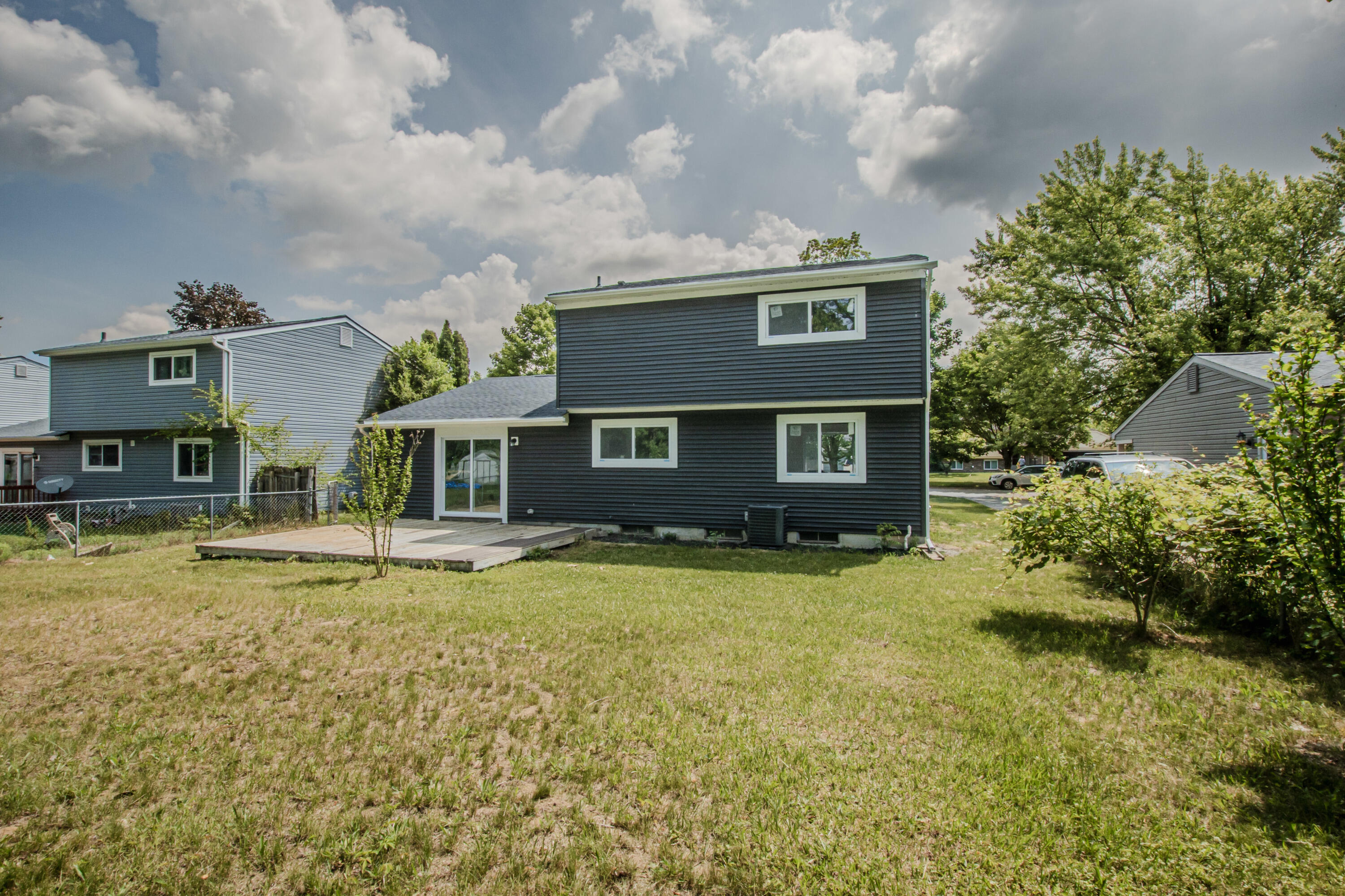 1435 Rue Deauville Boulevard