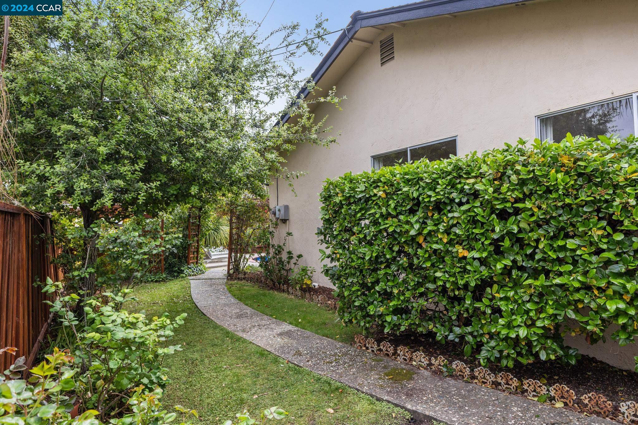 1331 Sumac Circle