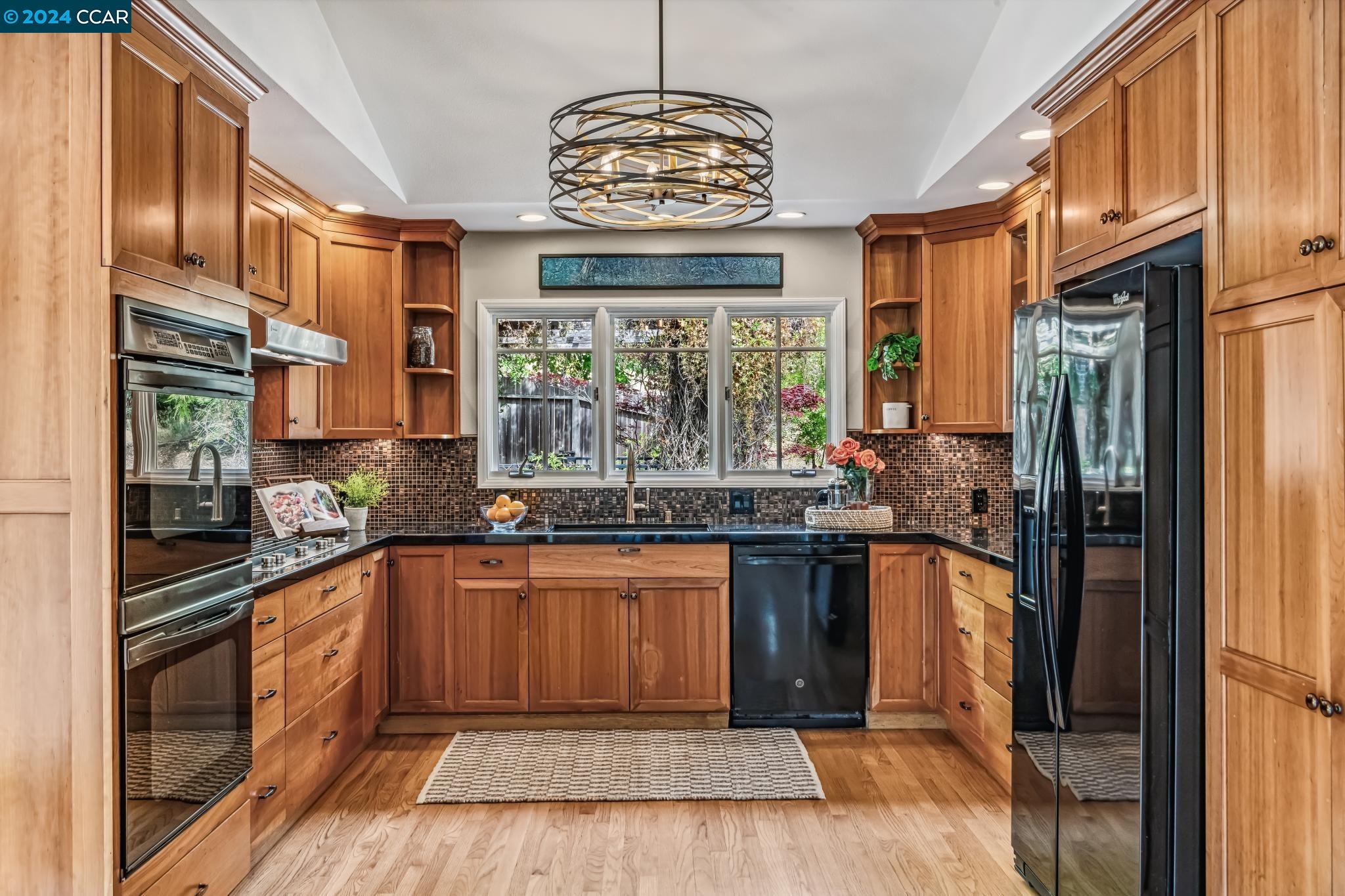 255 MacGregor Road