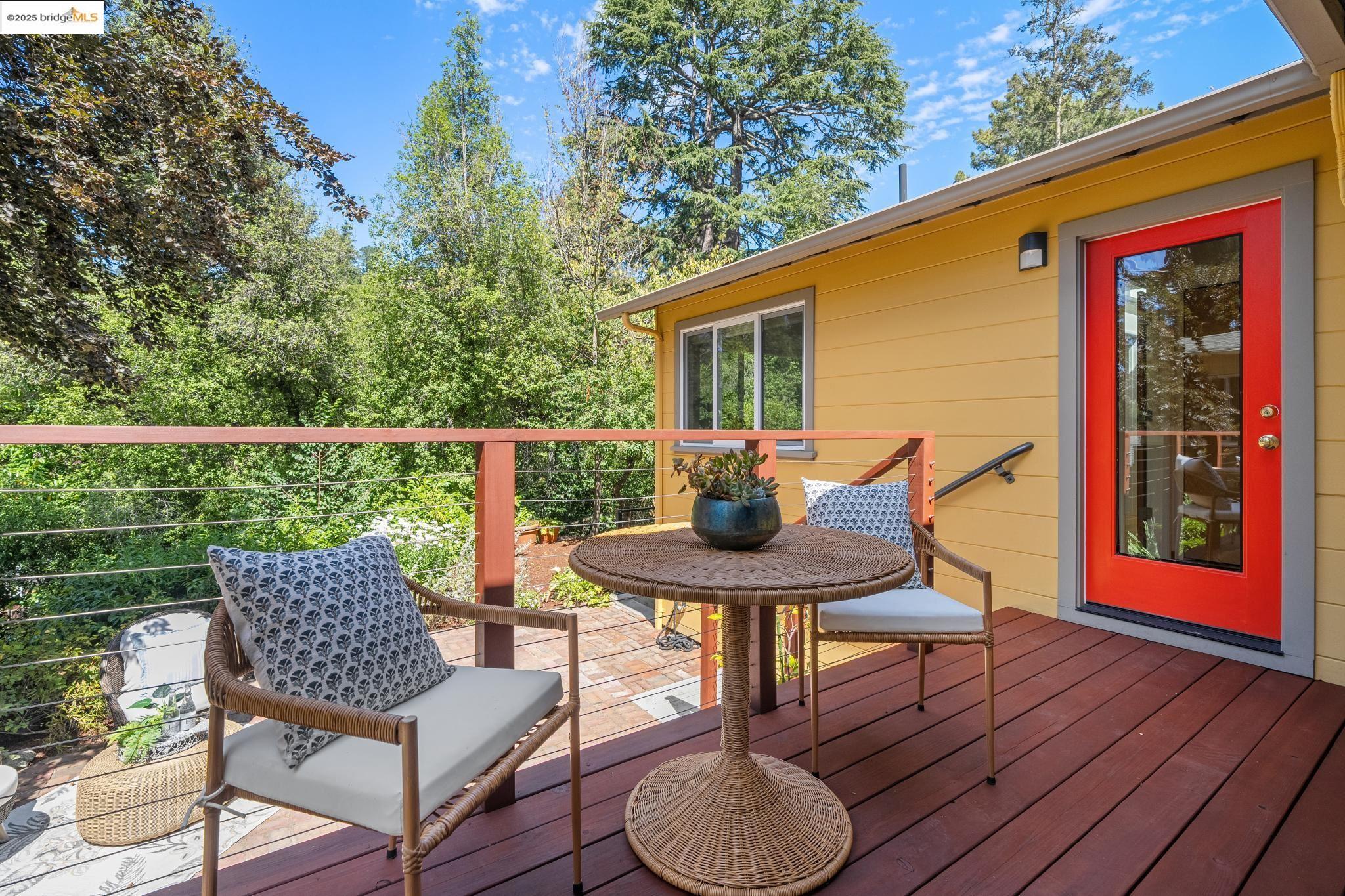 196 Glenwood Glade, Oakland