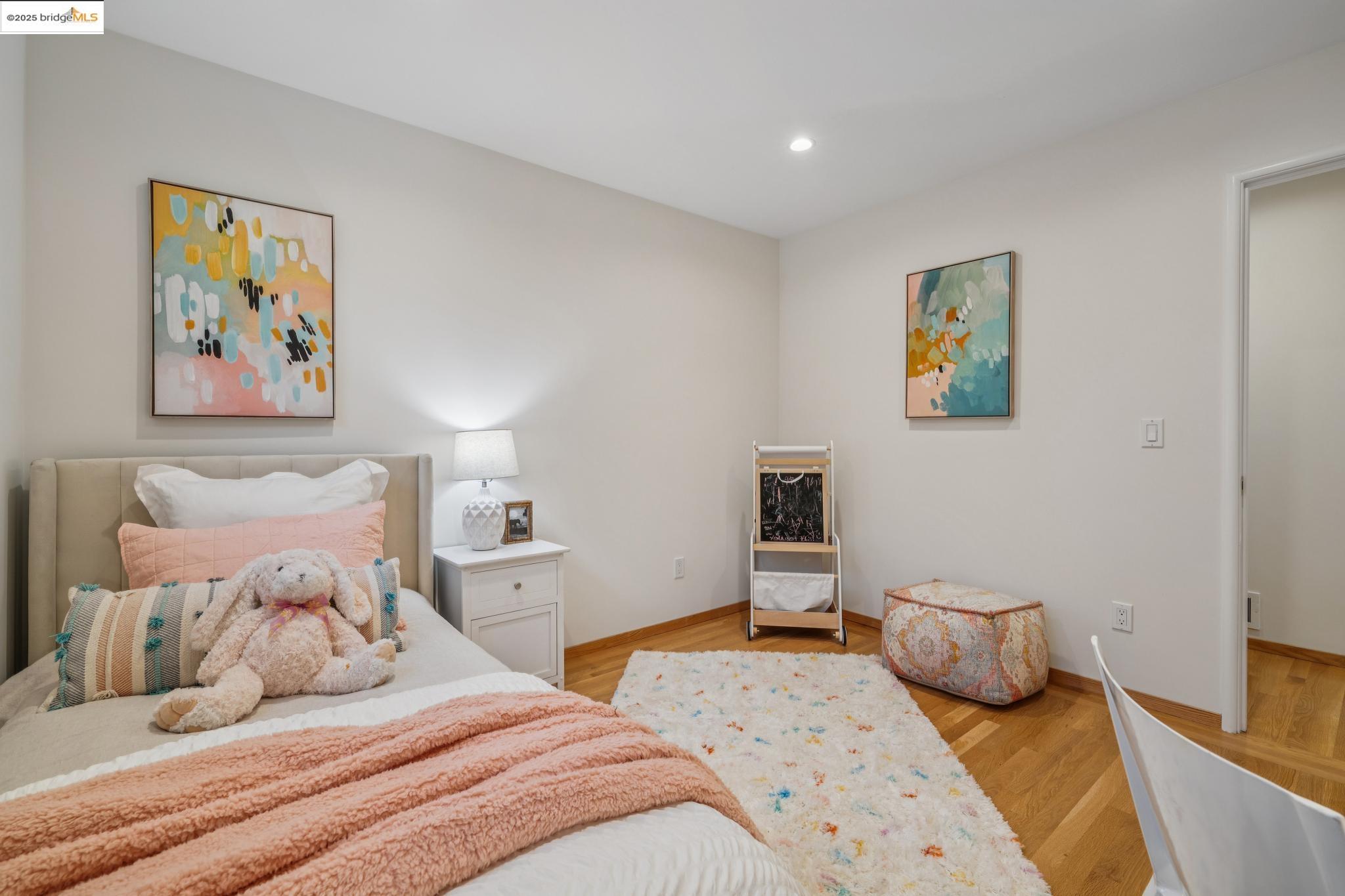 196 Glenwood Glade, Oakland