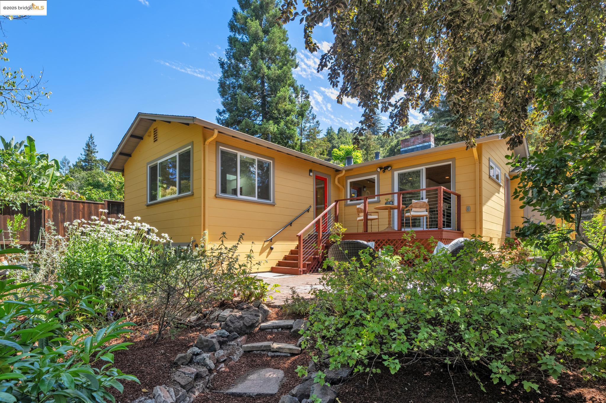 196 Glenwood Glade, Oakland