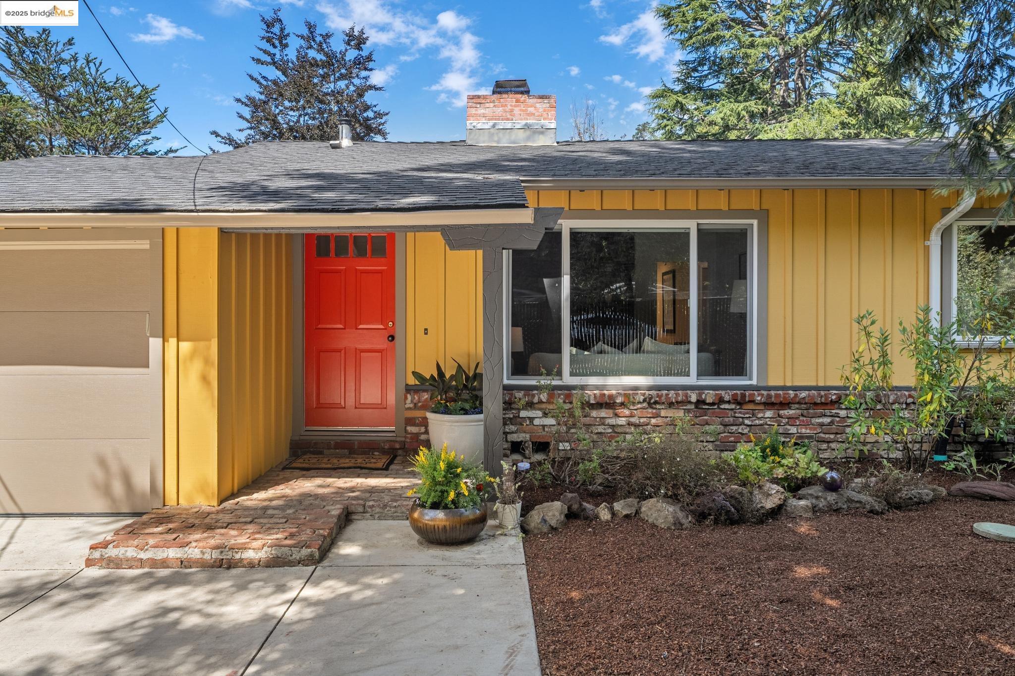 196 Glenwood Glade, Oakland