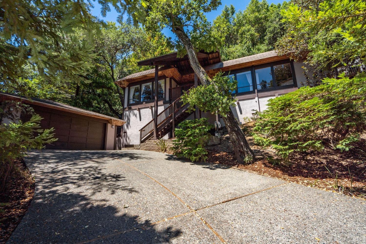 153 Wild Horse Valley Drive