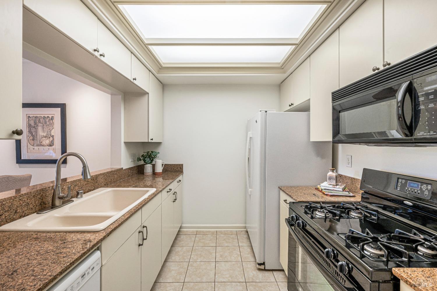 600 Deer Valley Road Unit: #3F
