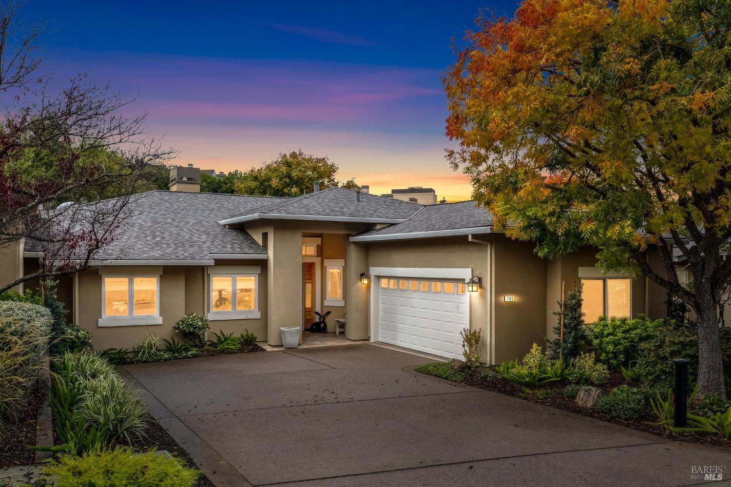 709 Deer Valley Road