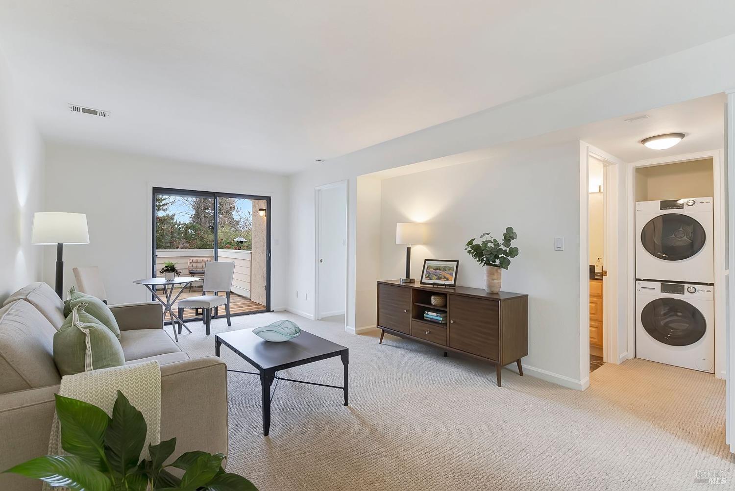 76 Village Circle