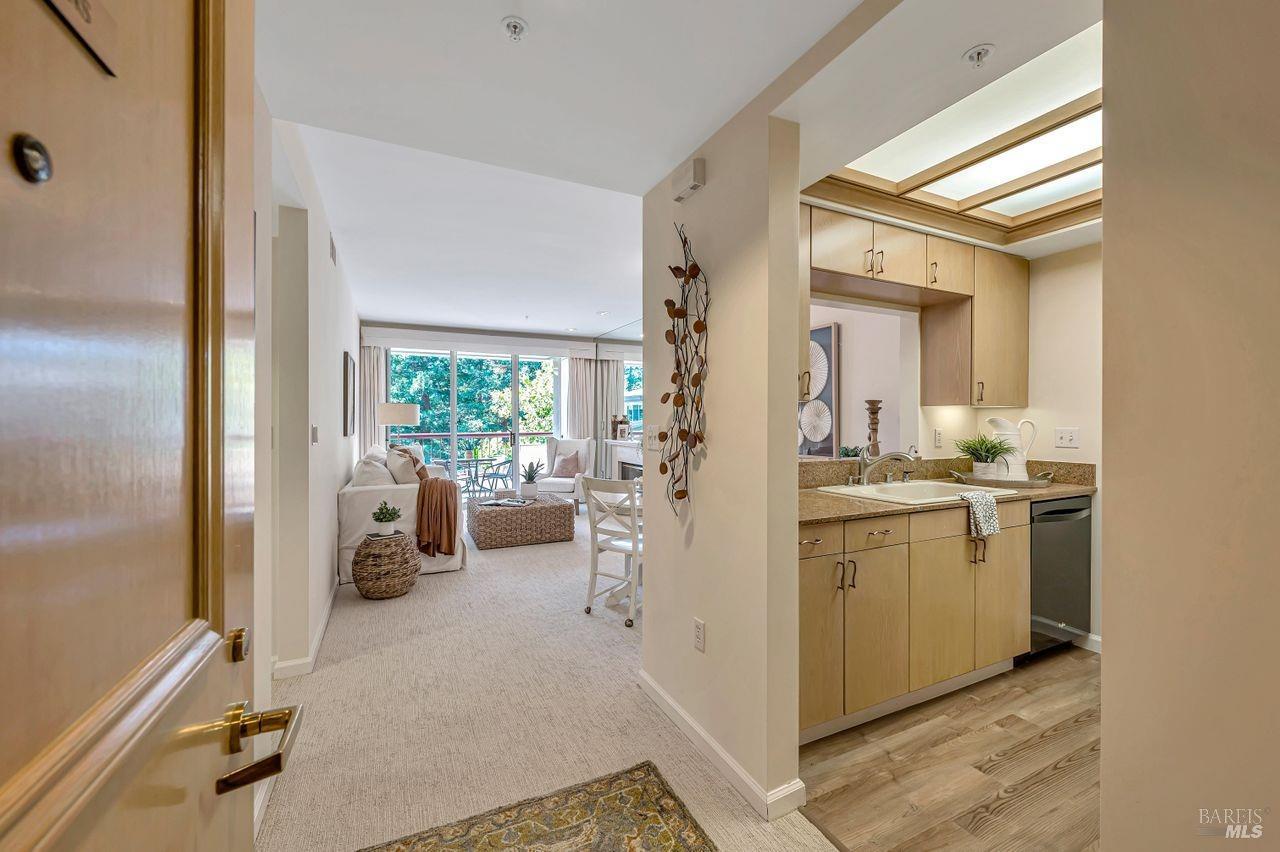 600 Deer Valley Road Unit: #2H