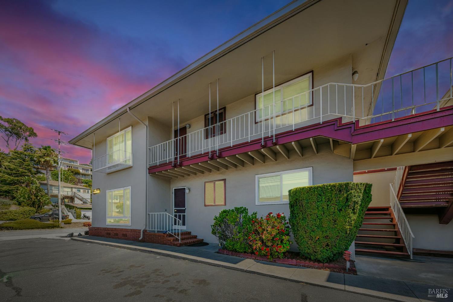 4 Point San Pedro Road Unit: #4