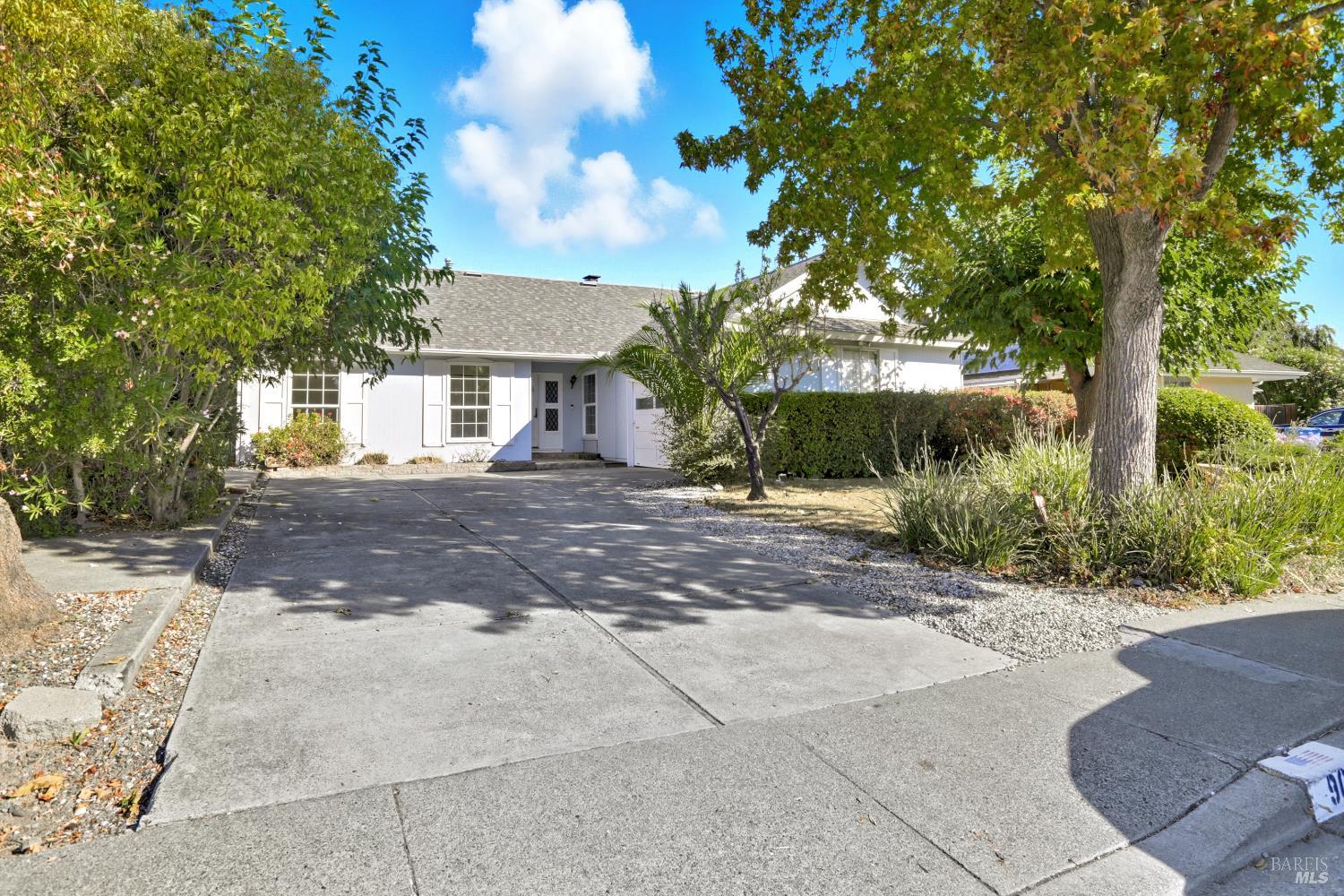 90 San Benito Way