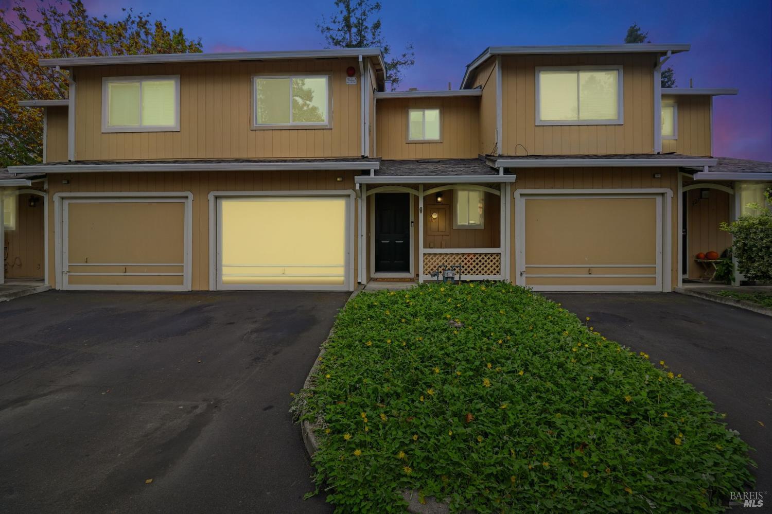125 Acorn Drive